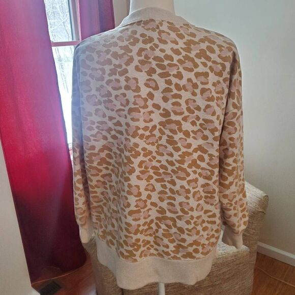 Aerie Tan And Pink Animal Print oversize sweater Size Small - Picture 3 of 12